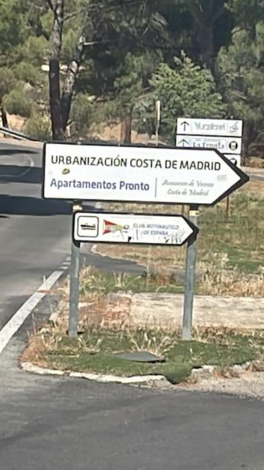 Apartamento De Lujo Vergel Suite San Martín de Valdeiglesias Extérieur photo